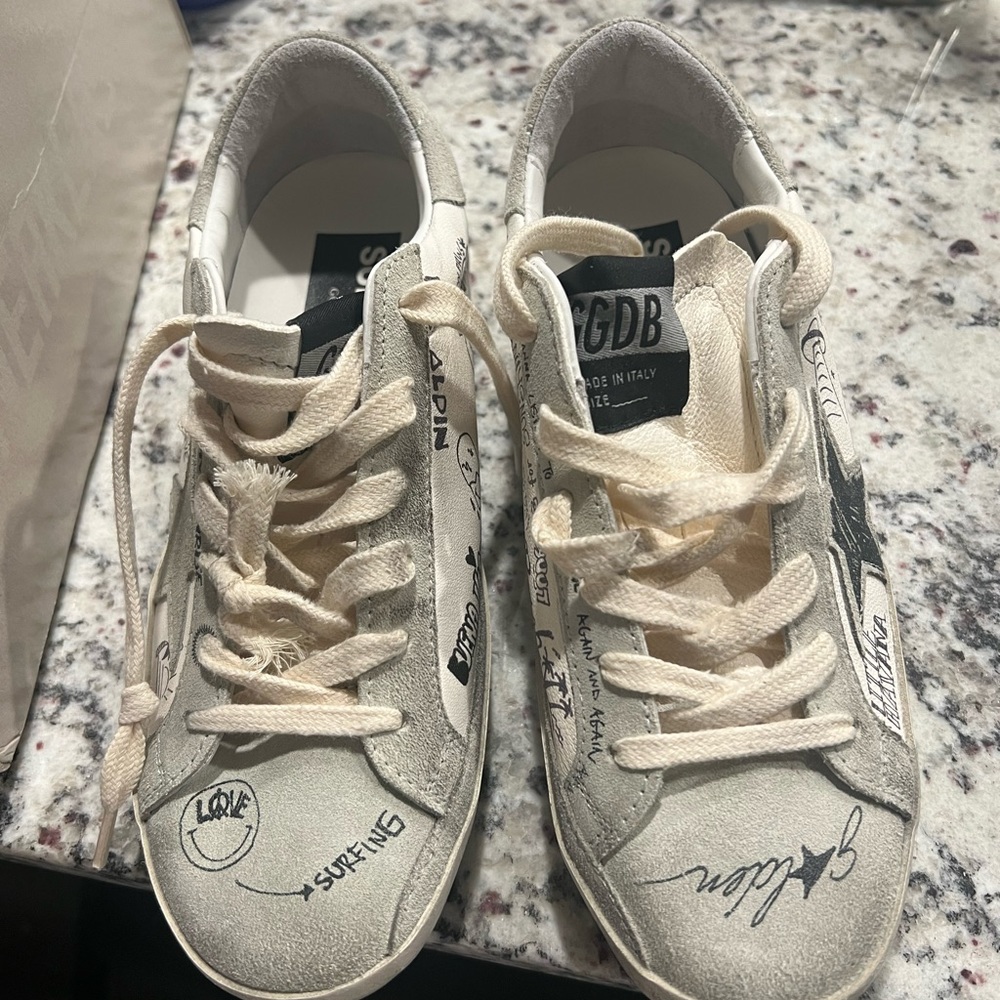 Golden goose size 36